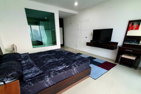 Condo in Bang Lamung, Thailand, 1 bedroom  № 113495 - photo 11