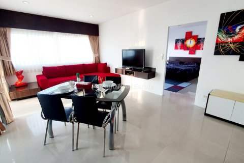 Condo in Bang Lamung, Thailand, 1 bedroom  № 113495 - photo 2