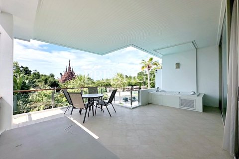 Condo in Pattaya, Thailand, 2 bedrooms № 198540 - photo 20