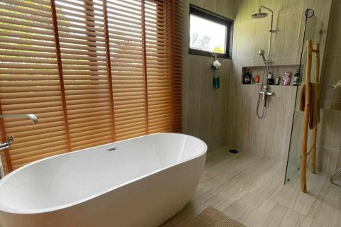 Villa in Ko Samui, Thailand 3 bedrooms № 179903 - photo 2