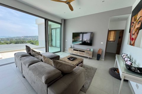 Villa in Ko Samui, Thailand 4 bedrooms № 179900 - photo 5