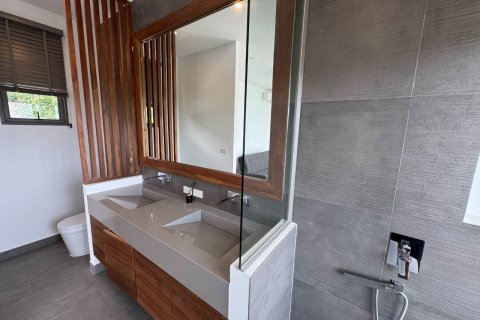 Villa in Ko Samui, Thailand 4 bedrooms № 179900 - photo 13