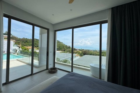 Villa in Ko Samui, Thailand 4 bedrooms № 179900 - photo 11
