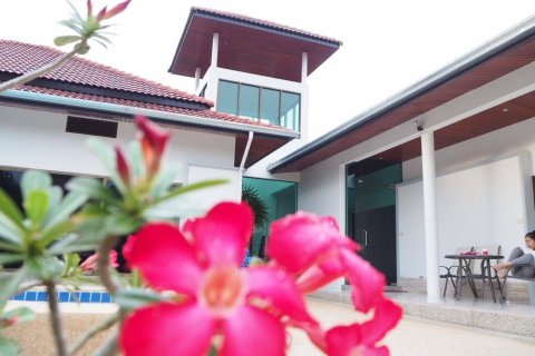 Вилла в Хуа Хине, Таиланд с 4 спальнями  № 171918 - фото 15