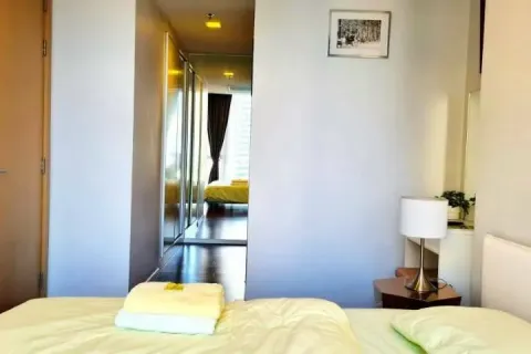 Condo à Watthana, Bangkok, Thaïlande, 2 chambres № 171914 - photo 9