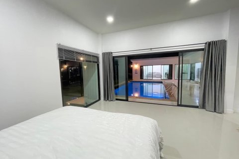 Villa in Mae Rim, Thailand 3 bedrooms № 171916 - photo 25