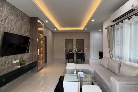 Villa à Pattaya, Thaïlande 4 chambres № 171917 - photo 4