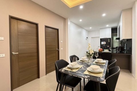 Villa à Pattaya, Thaïlande 4 chambres № 171917 - photo 5