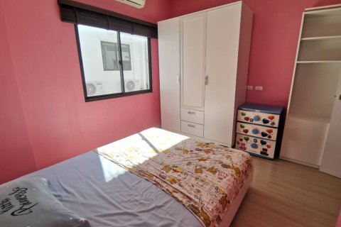 Таунхаус в Паттайе, Таиланд с 3 спальнями  № 171912 - фото 9