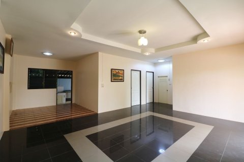House in Udon Thani, Thailand 3 bedrooms № 164602 - photo 6