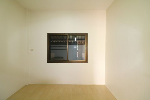 House in Udon Thani, Thailand 3 bedrooms № 164602 - photo 12