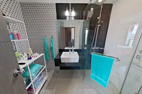 Condo à Phuket, Thaïlande, 2 chambres  № 164601 - photo 7