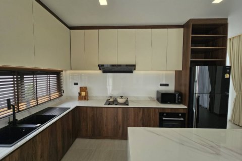 Дом в Паттайе, Таиланд с 3 спальнями № 153643 - фото 6