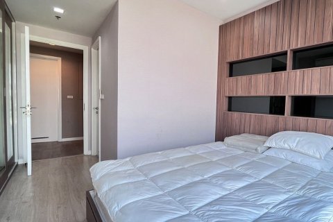 Кондоминиум с 2 спальнями в Банг-Кхо-Лаеме, Бангкок, Таиланд № 138342 - фото 4