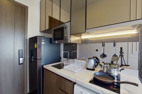 Condo à Watthana, Bangkok, Thaïlande, 2 chambres  № 138347 - photo 3