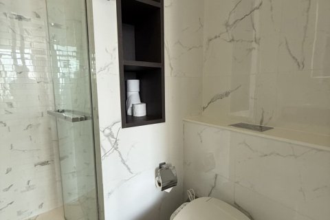 Studio in the Condo in Khlong Toei, Bangkok, Thailand  № 153035 - photo 11