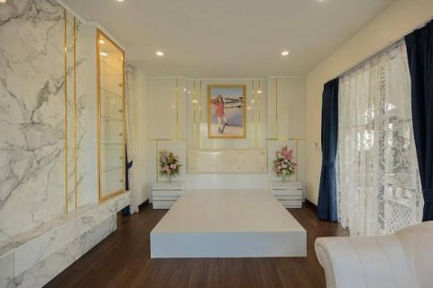 Дом в Лампхуне, Таиланд с 9 спальнями № 148162 - фото 13