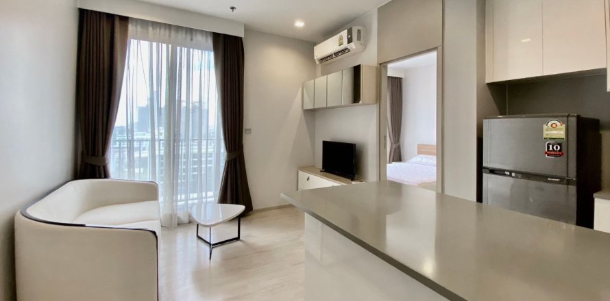 Studio dans le Condo à Watthana, Bangkok, Thaïlande  № 148166