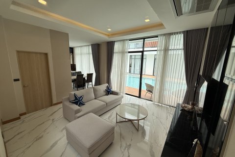 Villa in Pattaya, Thailand 3 bedrooms № 164171 - photo 29