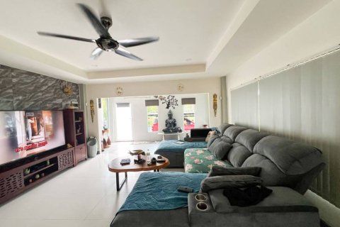 Villa in Ko Samui, Thailand 4 bedrooms № 146765 - photo 5