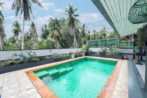 Villa in Ko Samui, Thailand 4 bedrooms № 146765 - photo 2