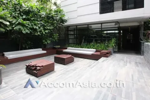 Condo in Watthana, Bangkok, Thailand, 2 bedrooms  № 214567 - photo 25