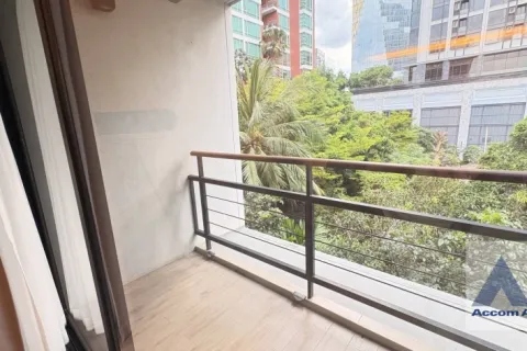 Condo in Watthana, Bangkok, Thailand, 2 bedrooms  № 214567 - photo 16