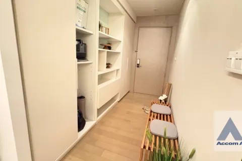 Condo in Watthana, Bangkok, Thailand, 2 bedrooms  № 214567 - photo 5