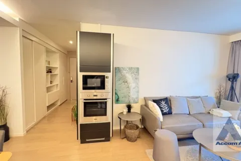 Condo in Watthana, Bangkok, Thailand, 2 bedrooms  № 214567 - photo 2