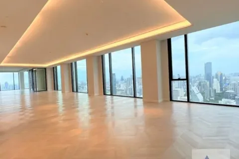 Condo in Pathum Wan, Bangkok, Thailand, 5 bedrooms  № 214564 - photo 2