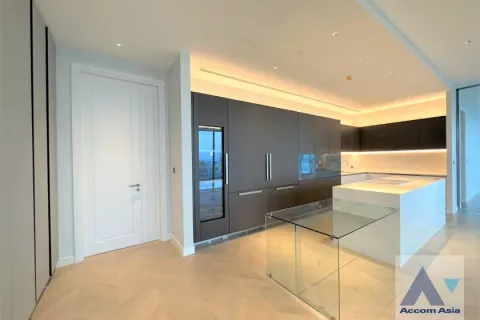 Condo in Pathum Wan, Bangkok, Thailand, 5 bedrooms  № 214564 - photo 4