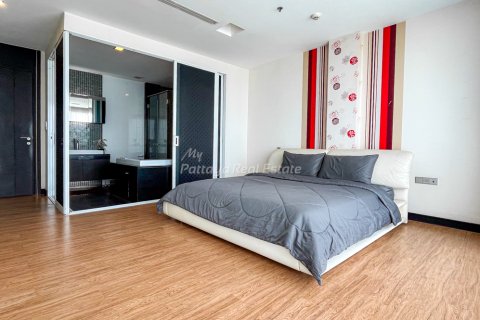 Condo à Bang Lamung, Thaïlande, 2 chambres  № 151039 - photo 9