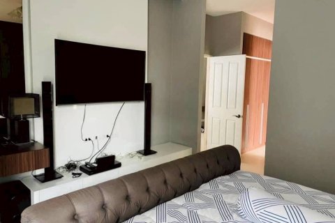 Villa in Pattaya, Thailand 3 bedrooms № 137686 - photo 4