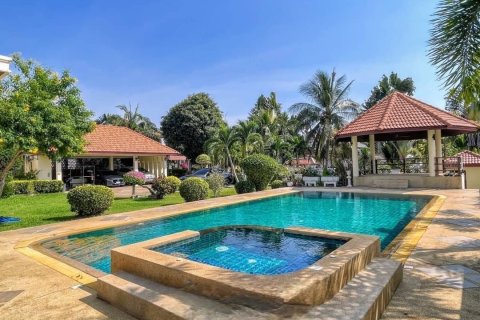 Maison à Pattaya, Thaïlande 4 chambres № 137684 - photo 19