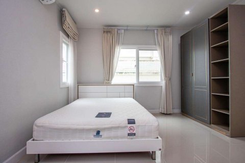 Haus in Chiang Mai, Thailand 4 Schlafzimmer № 220479 - Foto 8