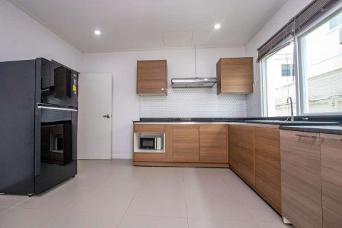 Haus in Chiang Mai, Thailand 4 Schlafzimmer № 220479 - Foto 18