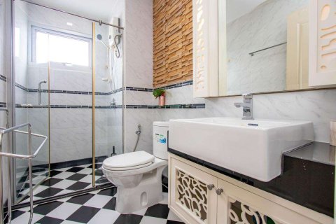 Eigentumswohnung in Chiang Mai, Thailand, 2 Schlafzimmer № 220480 - Foto 15