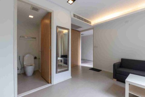 Condo in Bangkok, Thailand, 1 bedroom № 183368 - photo 8