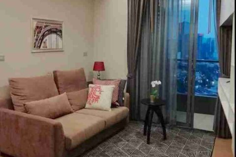 Condo in Bangkok, Thailand, 2 bedrooms  № 183373
