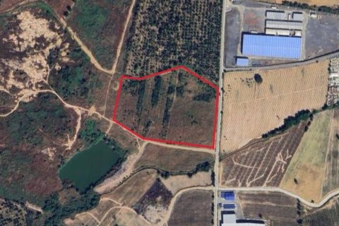 Land in Si Racha, Thailand № 114565 - photo 1