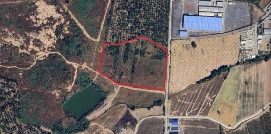 Land in Si Racha, Thailand № 114565