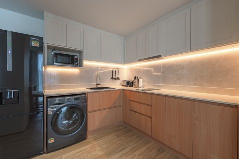 Studio dans le Condo à Phuket, Thaïlande  № 167332 - photo 24