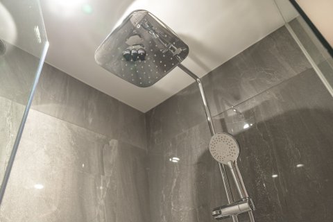 Studio dans le Condo à Phuket, Thaïlande  № 167332 - photo 27