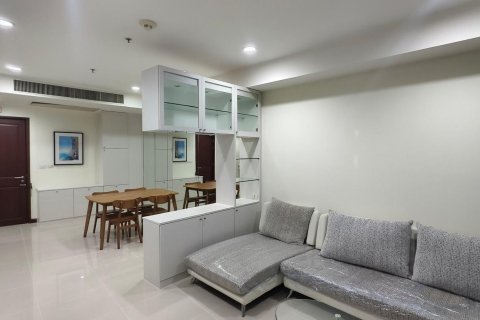 Студия в кондо в Патхум Ване, Бангкок, Таиланд № 167336 - фото 2