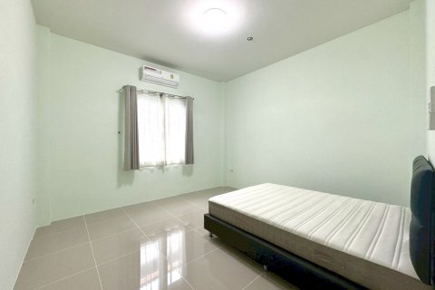 House in Pattaya, Thailand 3 bedrooms № 145400 - photo 20