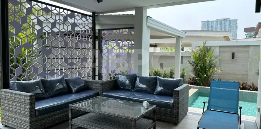 Casa de 5 dormitorios en Jomtien Beach, Pattaya, Tailandia № 211265