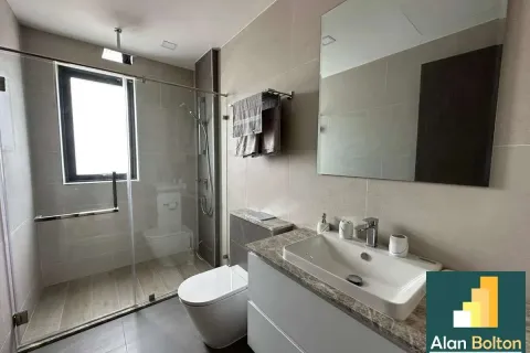Casa de 5 dormitorios en Jomtien Beach, Pattaya, Tailandia № 211265 - foto 14