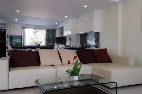 Local comercial en Pattaya, Tailandia № 212849 - foto 3