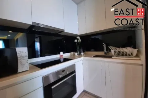 Condominio de 2 dormitorios en Pattaya, Tailandia № 212846 - foto 10