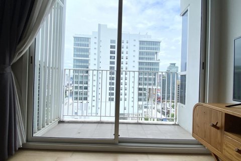 Condo à Watthana, Bangkok, Thaïlande, 1 chambre № 200974 - photo 3